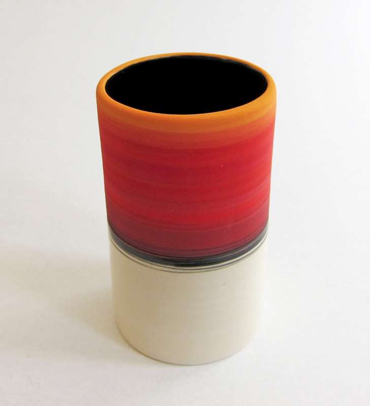 Small red vessel 1